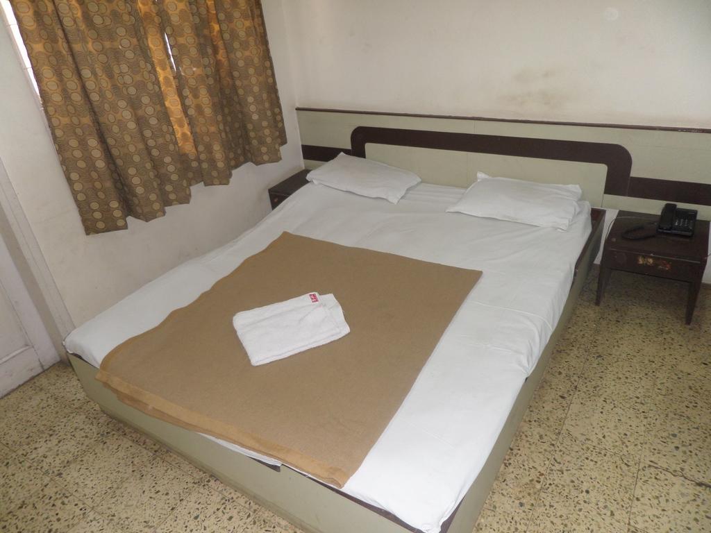 Hotel Shilpa Nashik Pokój zdjęcie