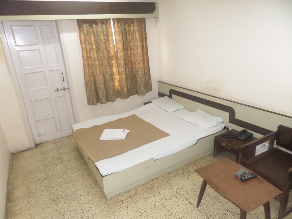 Hotel Shilpa Nashik Pokój zdjęcie